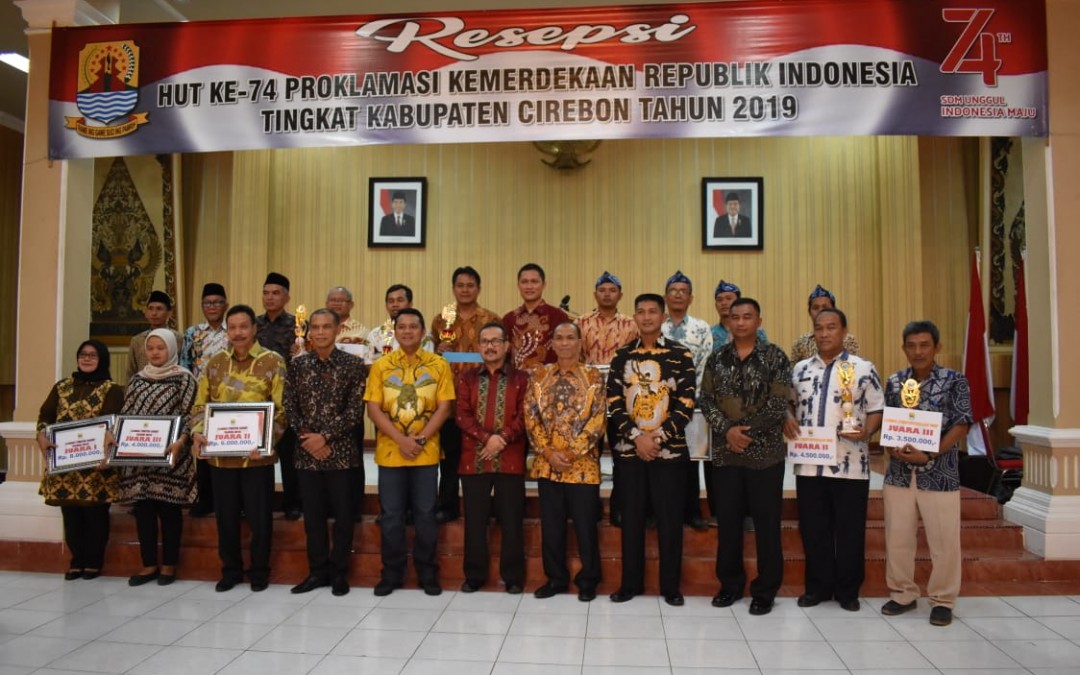 Juara 2 Pengelolaan Perpustakaan Tingkat Kabupaten Cirebon